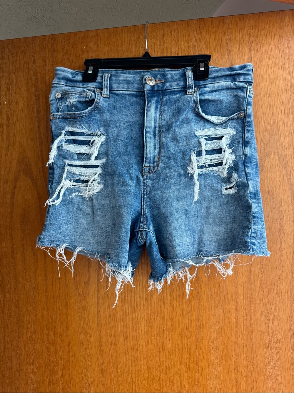 American Eagle Outfitters Ripped Blue Denim Shorts Next Level Stretch